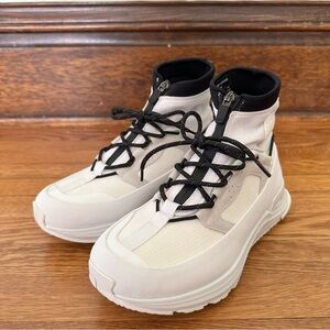 NEW Womens Canada Goose Glacier Trail High Top Sneaker Waterproof US 7.5